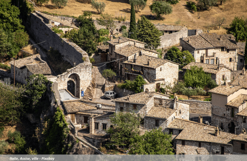 PELERINAGE EN ITALIE SUR LES PAS DE SAINT FRANCOIS D'ASSISE - ACCOMPAGNE DU PERE DOMINIQUE JOLY - Image 3